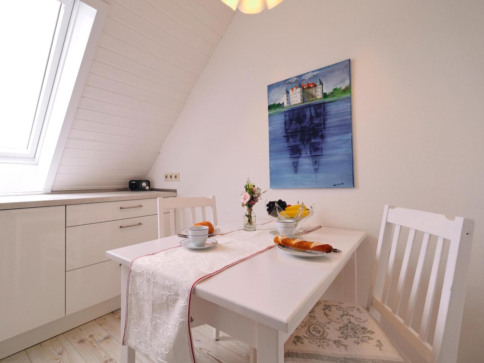Sorgenfrei -Ruhe Und Erholung In Schoener Studiowohnung Glucksburg Bagian luar foto